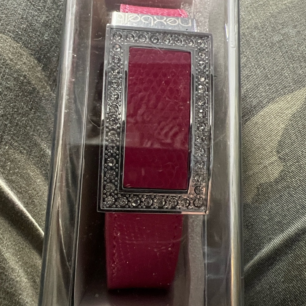 New NextBelt Pink Lizzard with Embellished Silver crystal Buckle belt - Picture 7 of 7